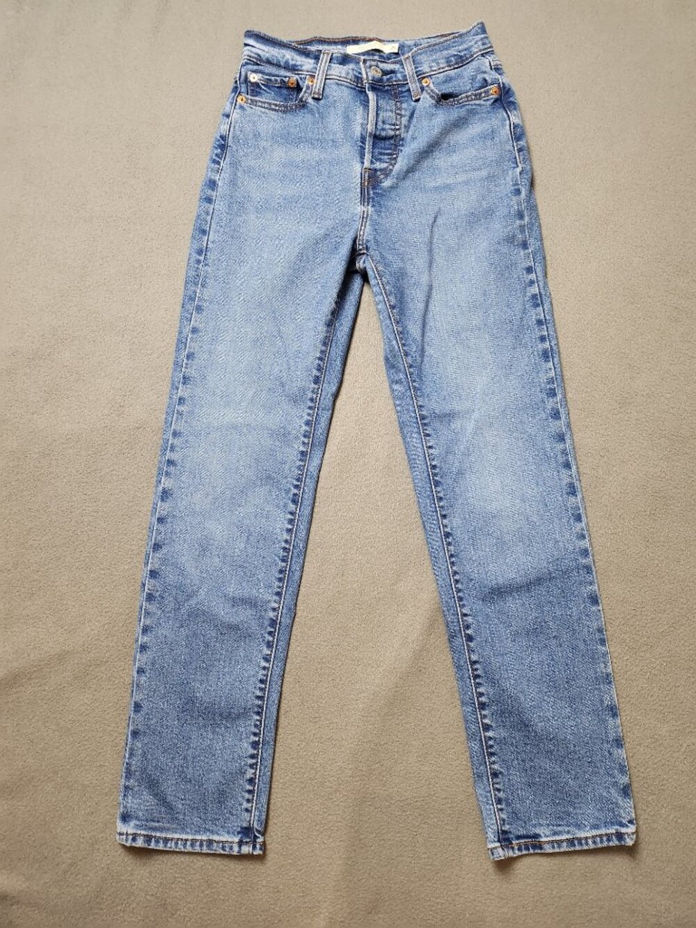 Levi's Wedgie Straight Jeans Women's 25 Medium Blue Wash Button Fly